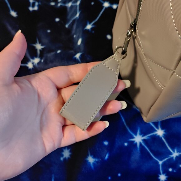 Bumper Satin Luxe VL Cosmetic Case 2 - Picture 7 of 9